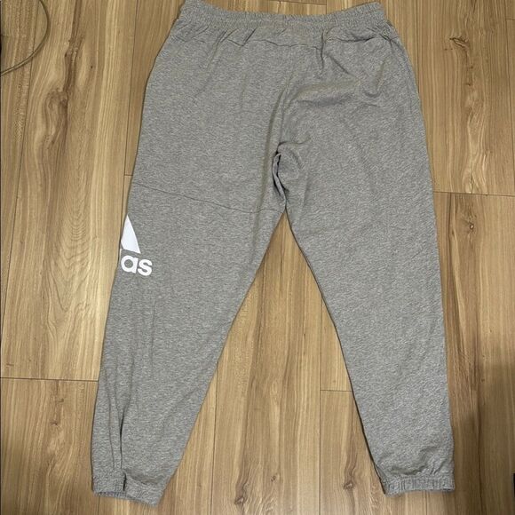 Adidas Gray Sweatpants with Elastic Cuffs - Picture 5 of 11